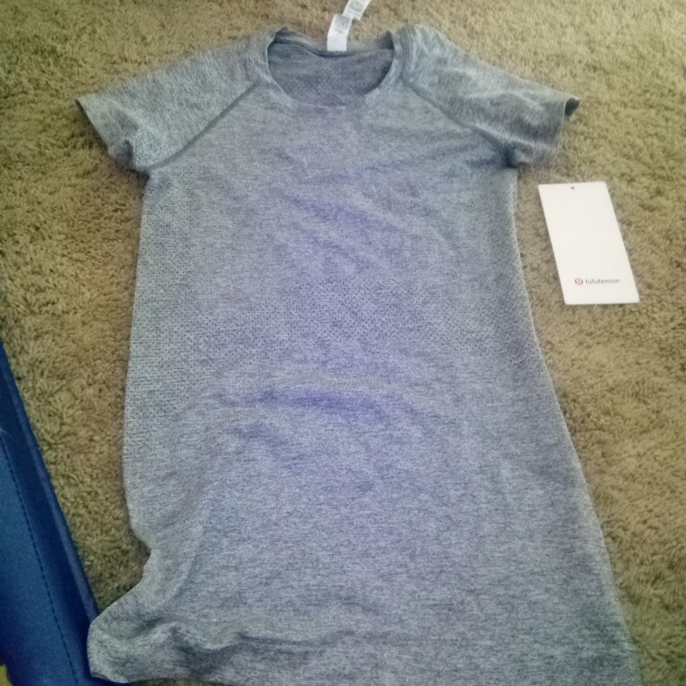 Lululemon shirt